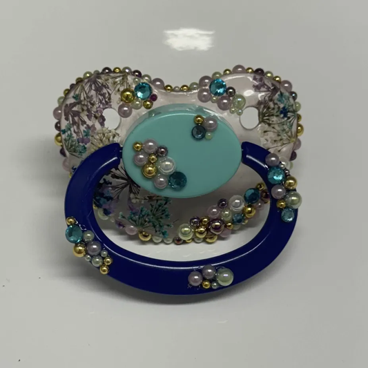 UV Resin-sealed Flower Paci