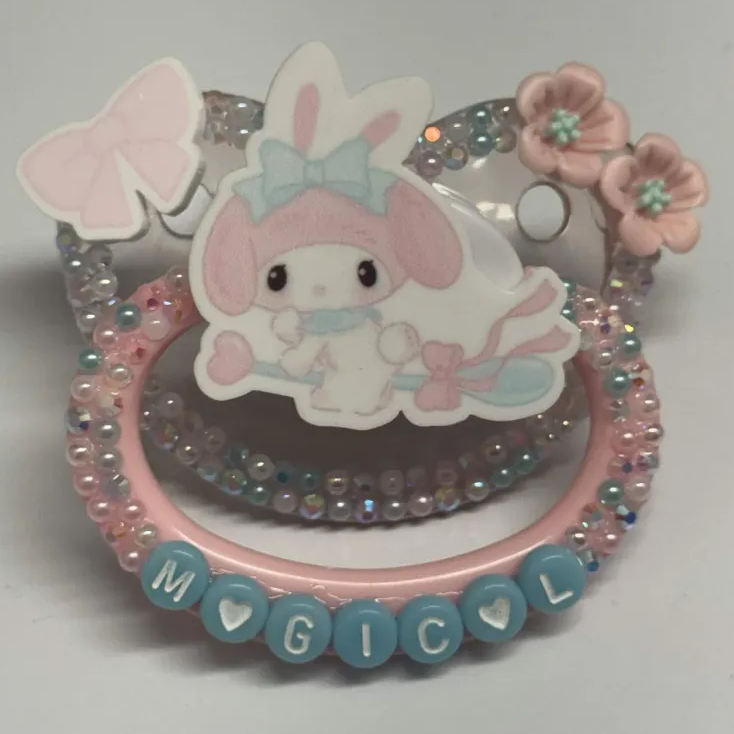 "Magical" MyMelody Paci